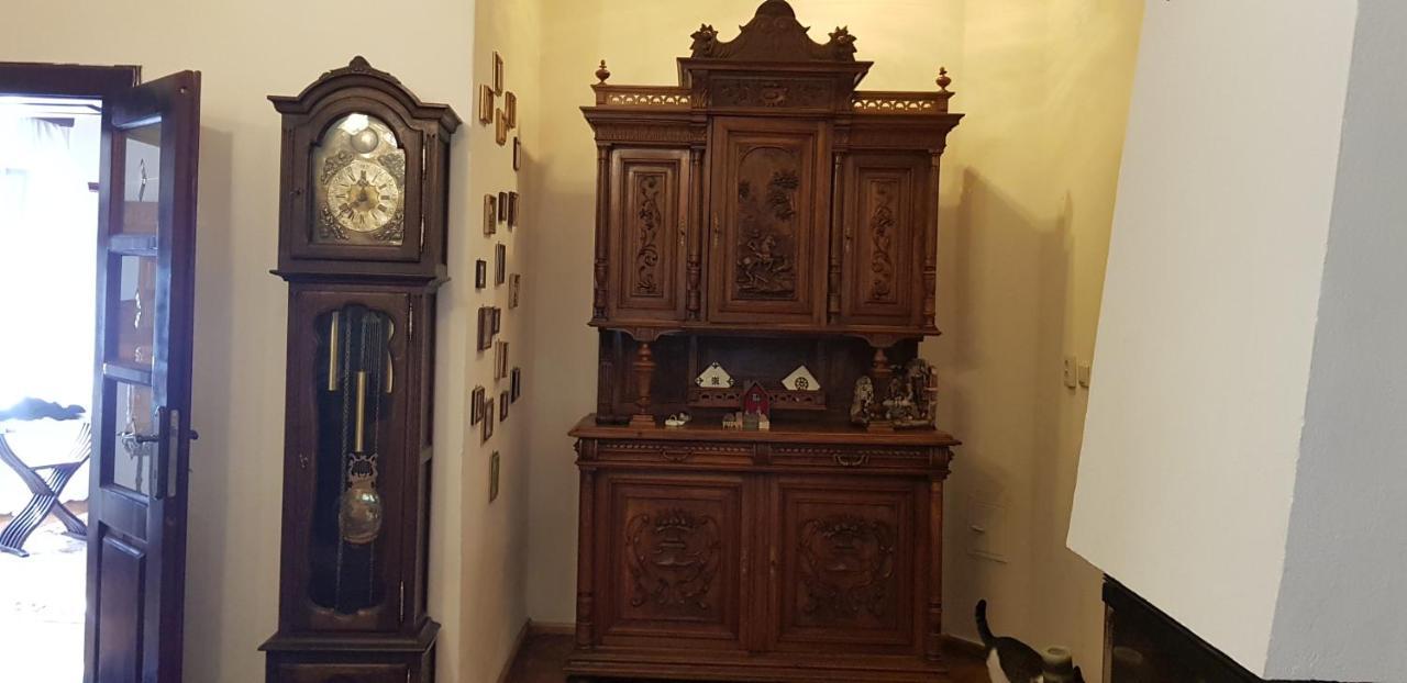 La Mihai Lupeni  Dış mekan fotoğraf