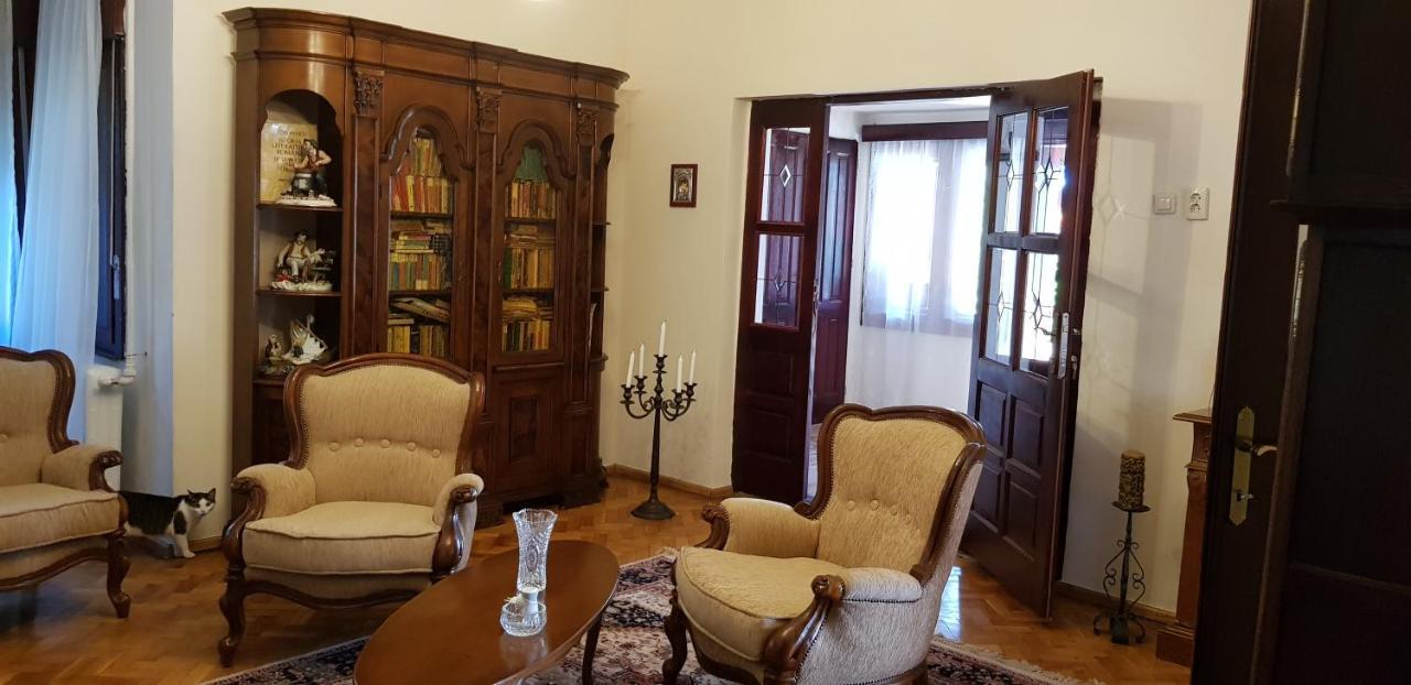 La Mihai Lupeni  Dış mekan fotoğraf